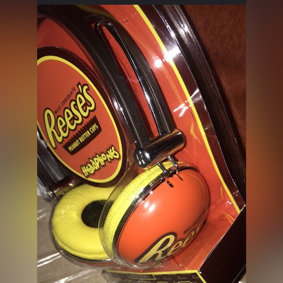 WIRELESS HEADPHONES Reese’s - Picture 3 of 5
